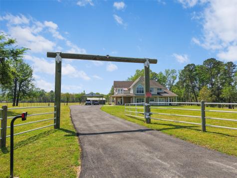 520 SE Cr 4385 Scroggins TX 75480
