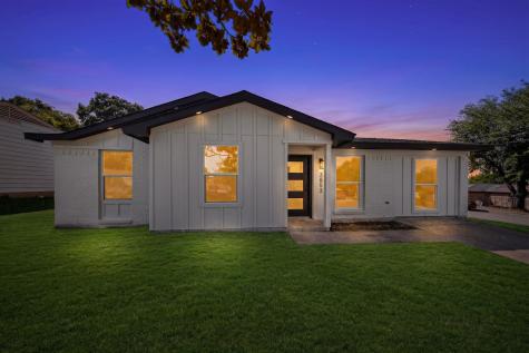 3853 Happy Canyon Drive Dallas TX 75241