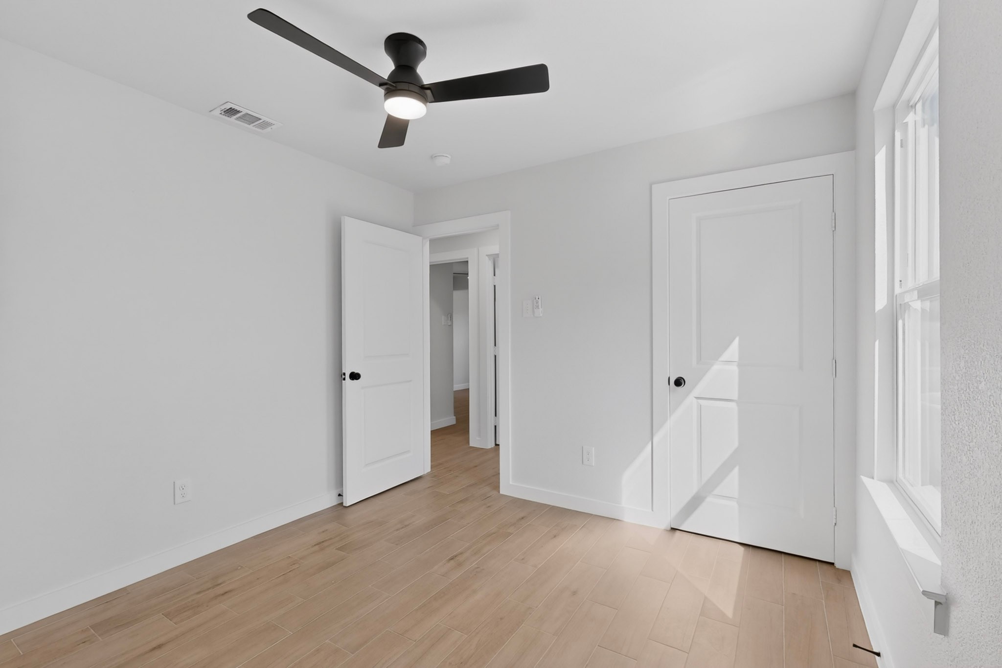 3853 Happy Canyon Drive Dallas TX 75241