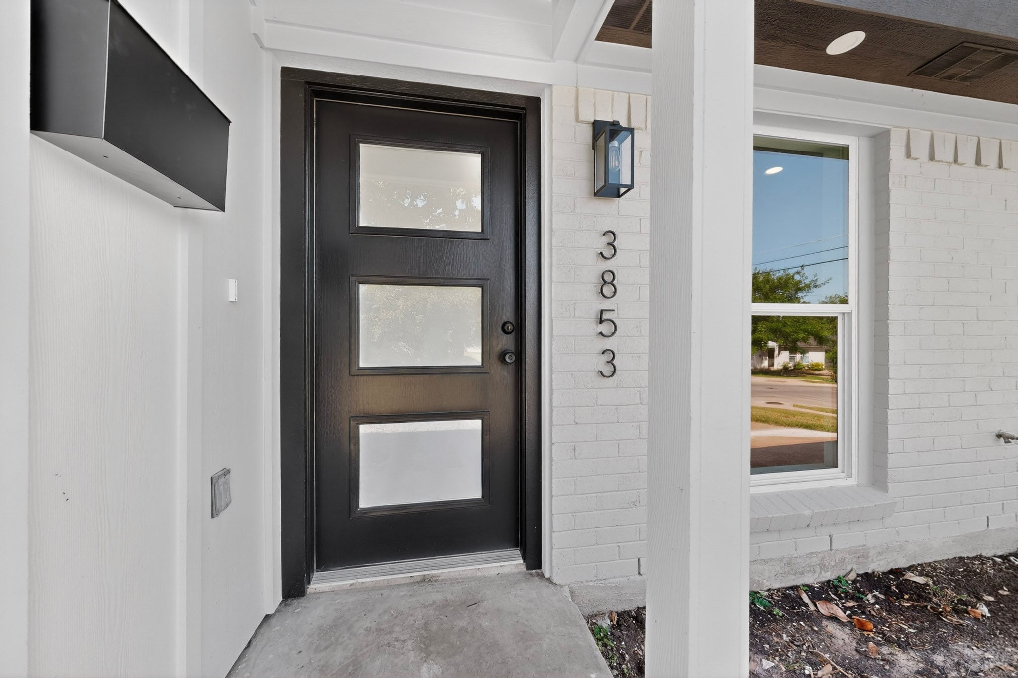 3853 Happy Canyon Drive Dallas TX 75241