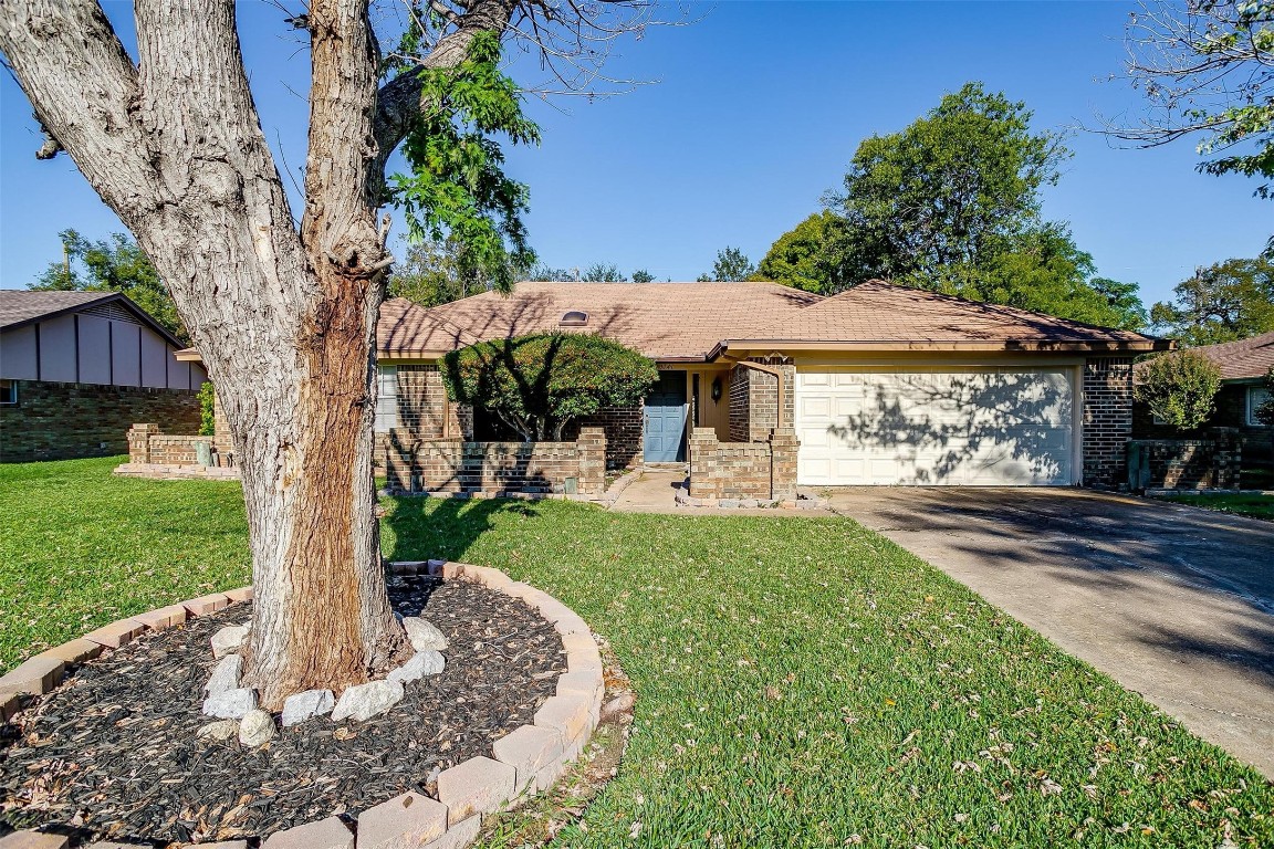 1741 Timbercreek Road Benbrook TX 76126
