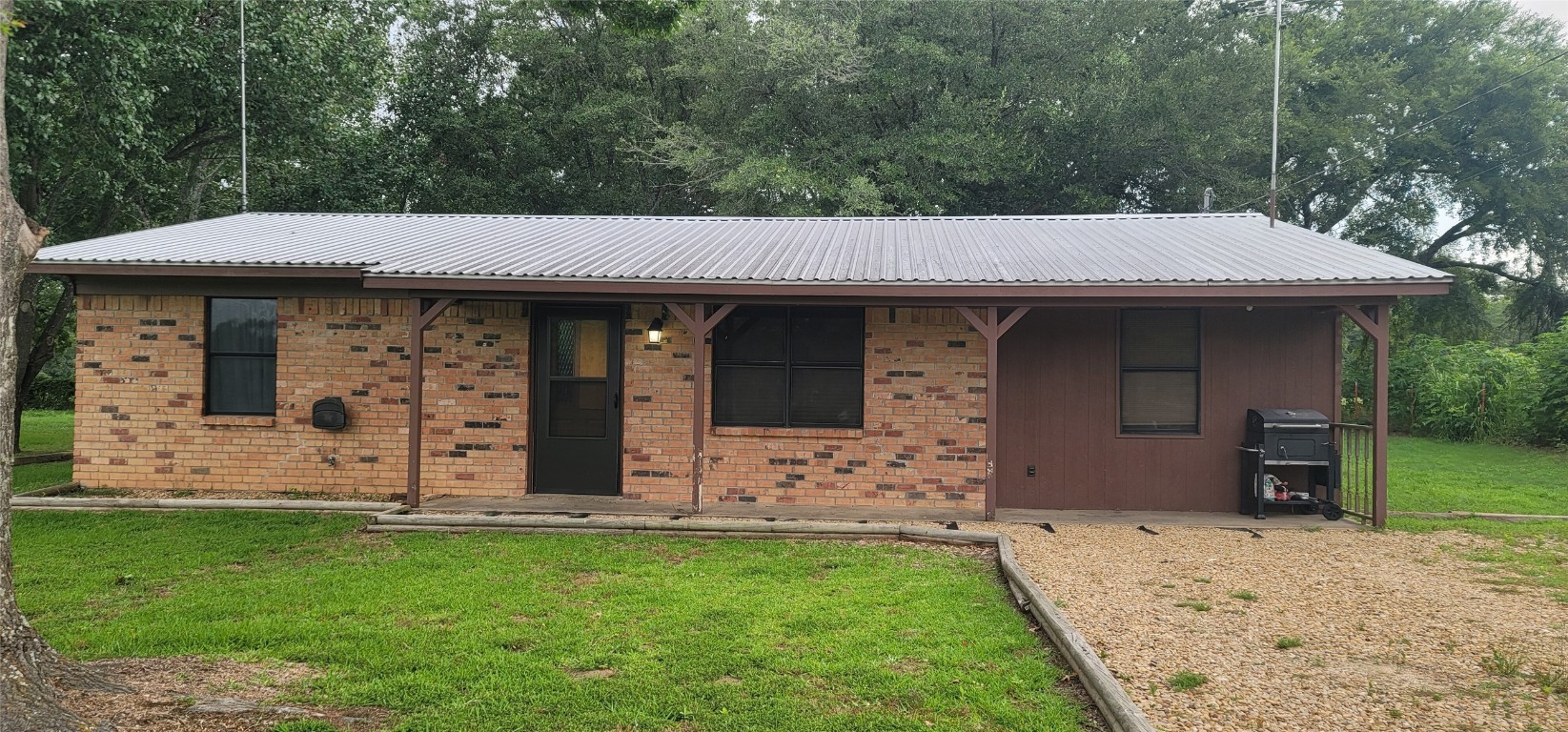 1253 Vz County Road 1806 Grand Saline TX 75140