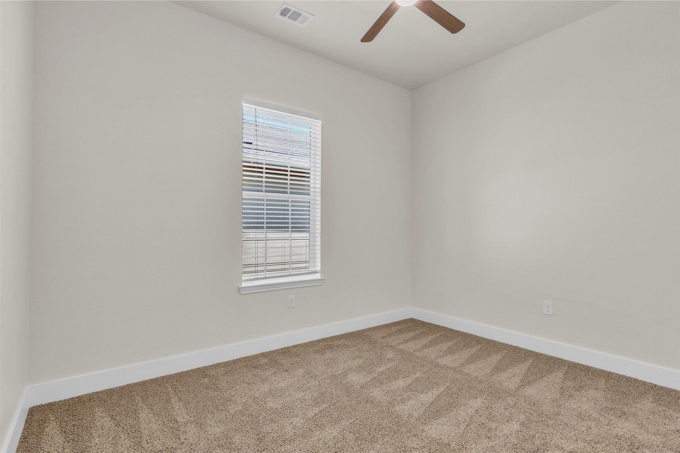 407 Henderson Street Bonham TX 75418