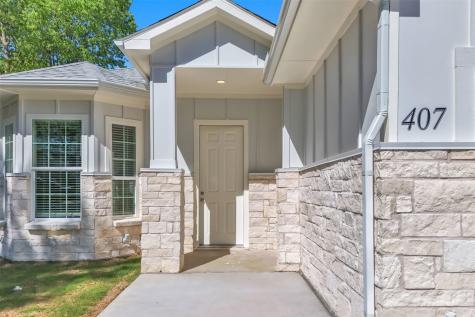 407 Henderson Street Bonham TX 75418