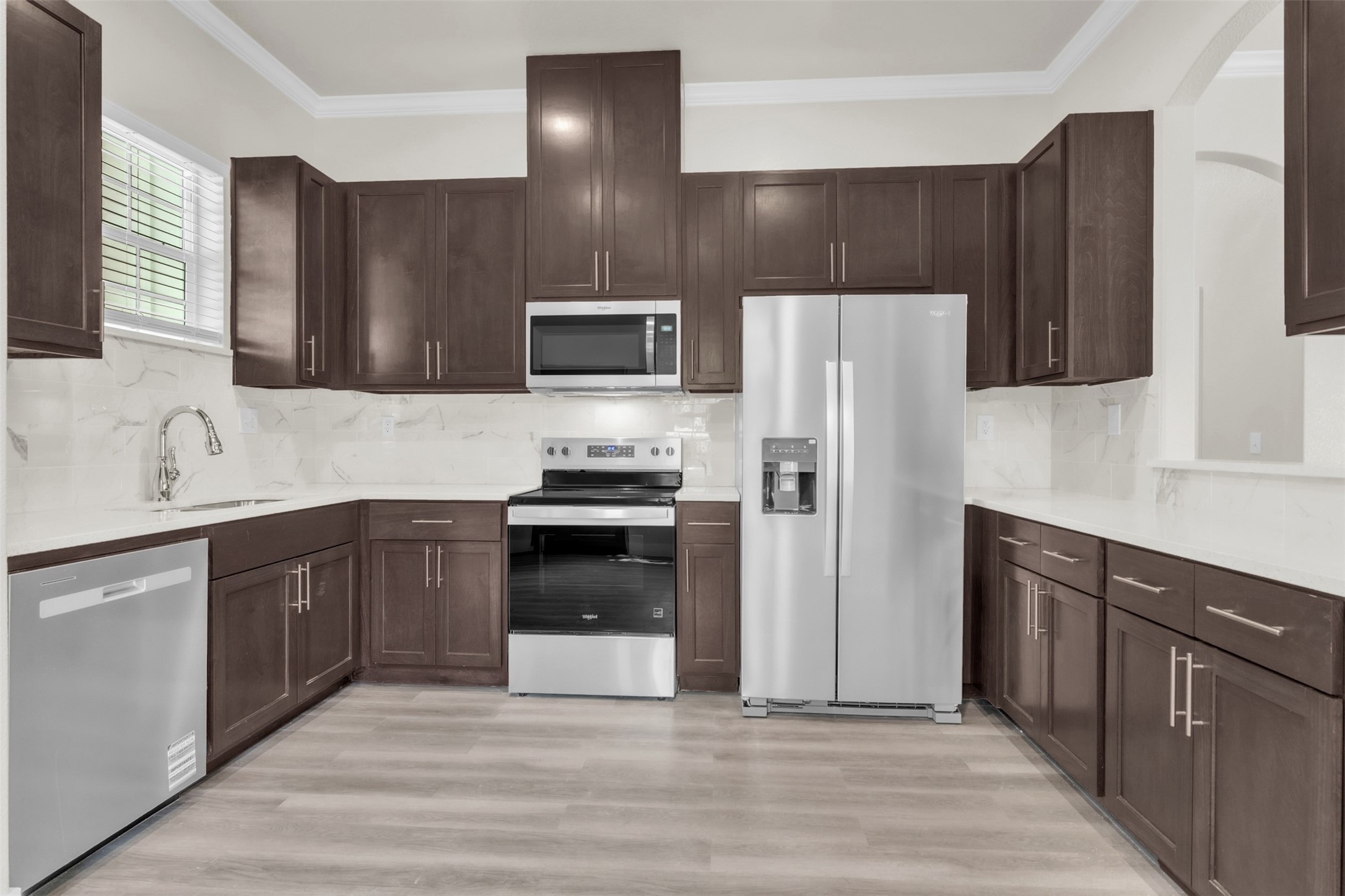 407 Henderson Street Bonham TX 75418