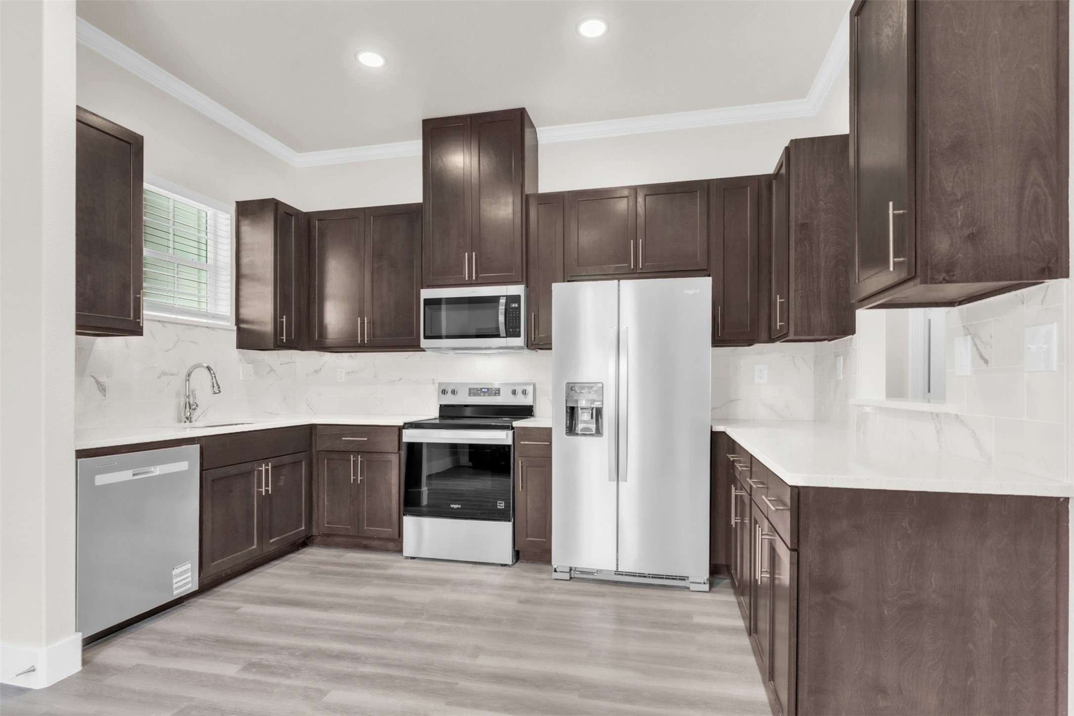 407 Henderson Street Bonham TX 75418