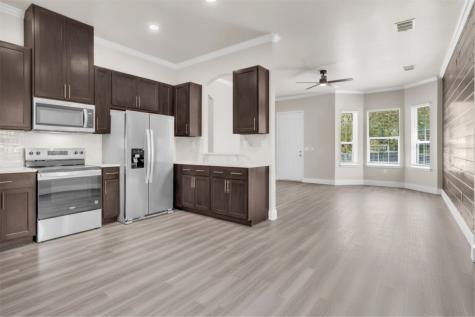 407 Henderson Street Bonham TX 75418