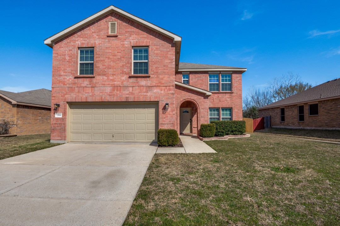 1306 Newton Drive Cedar Hill TX 75104