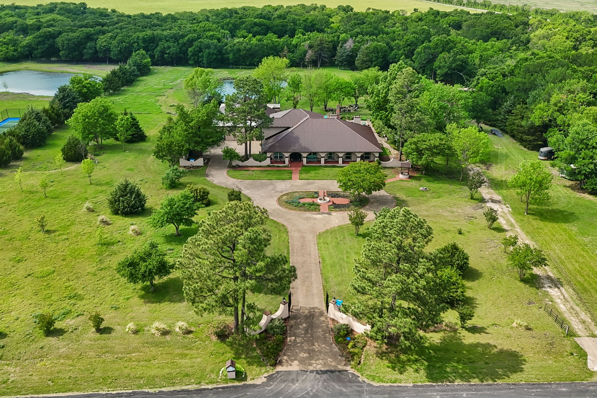 1000 English Road Rockwall TX 75032
