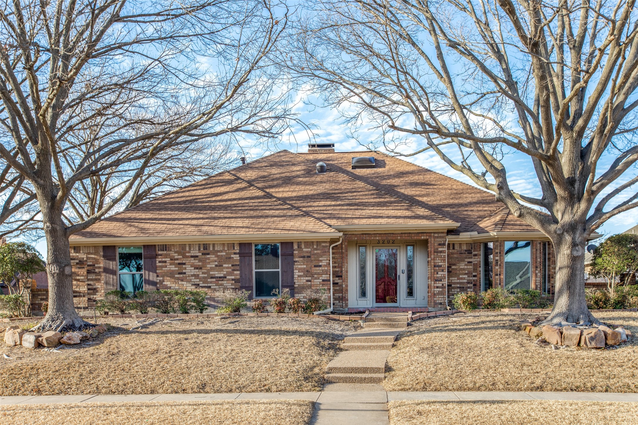 3202 Ridge Oak Drive Garland TX 75044