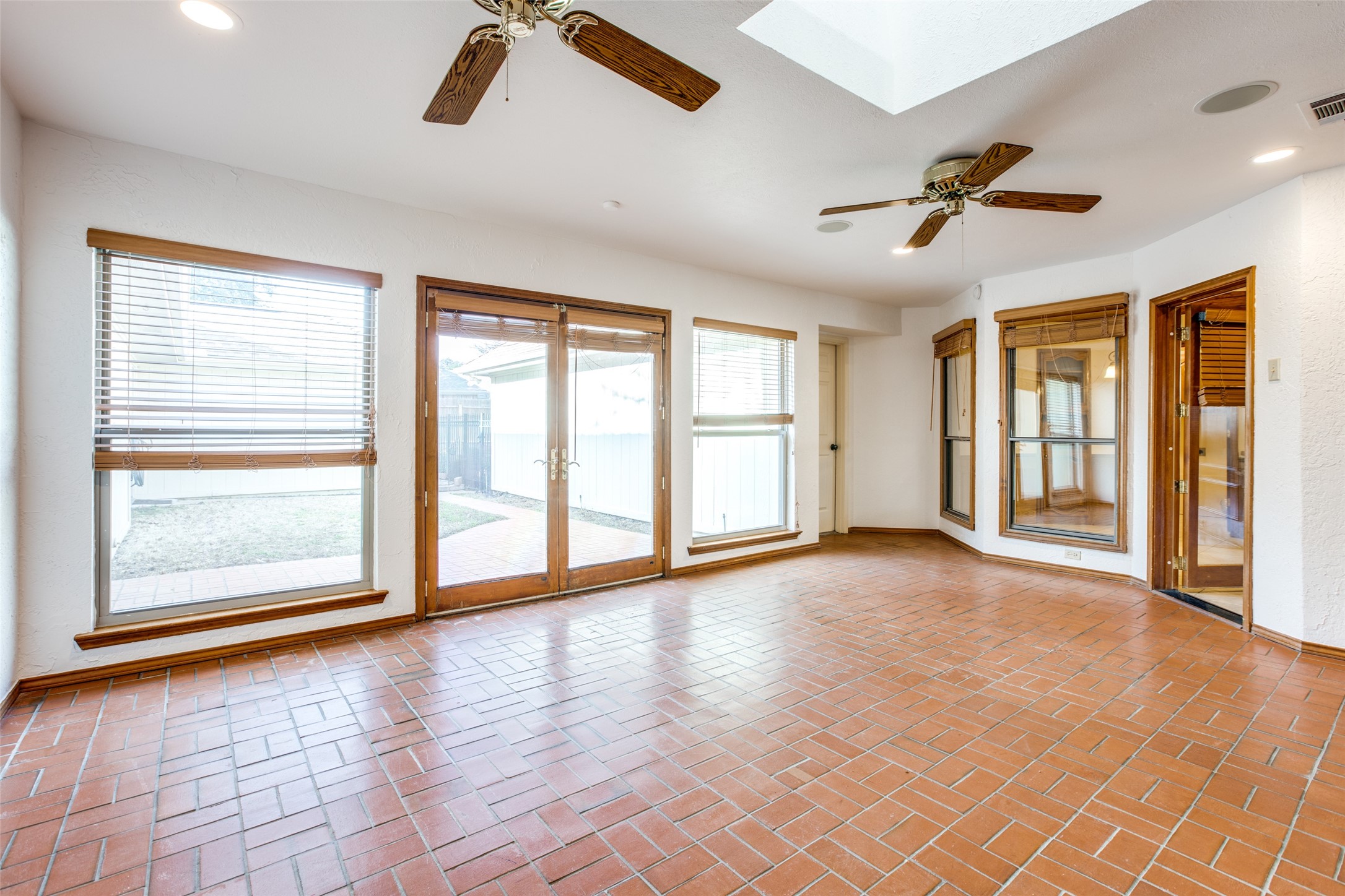 3202 Ridge Oak Drive Garland TX 75044