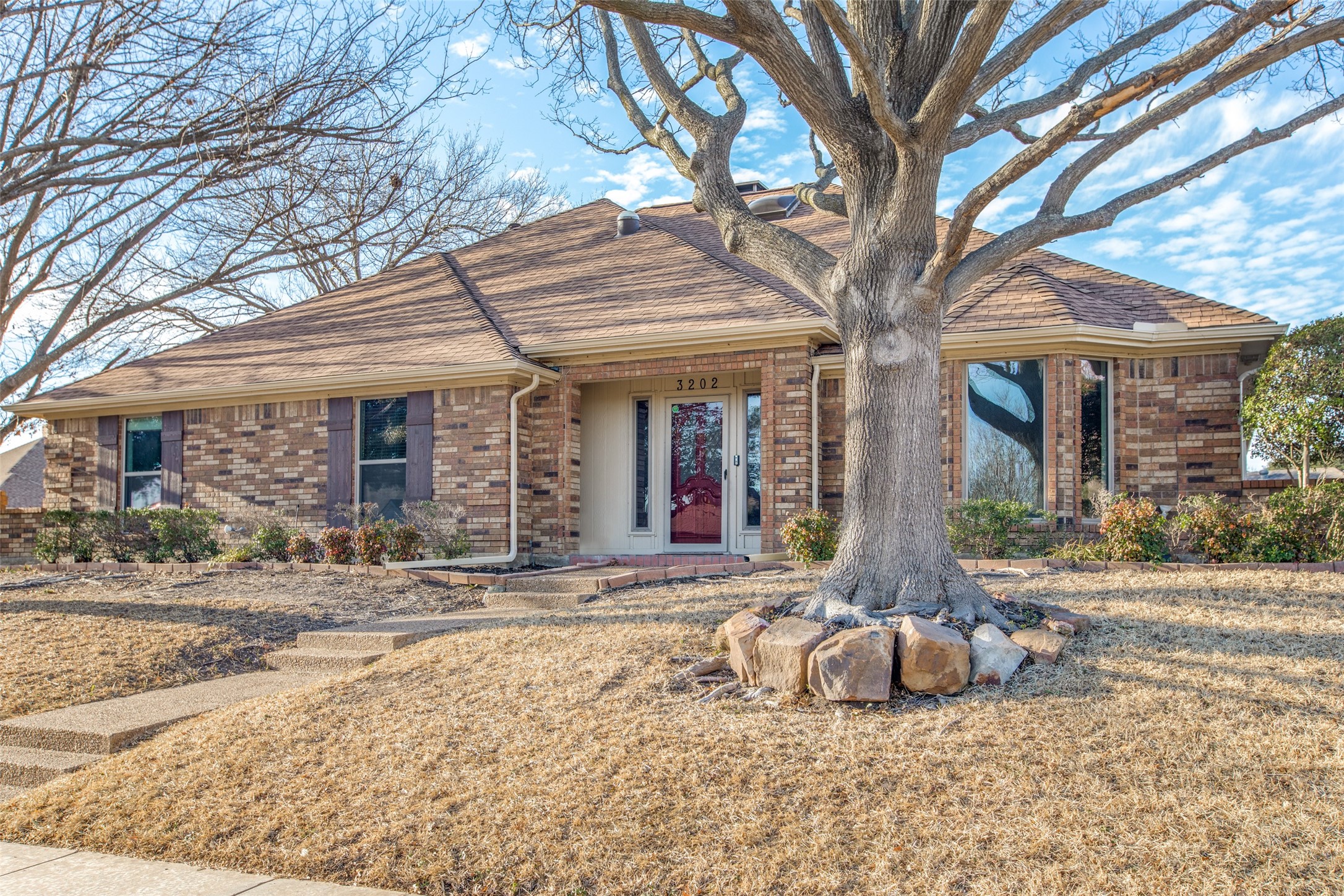 3202 Ridge Oak Drive Garland TX 75044