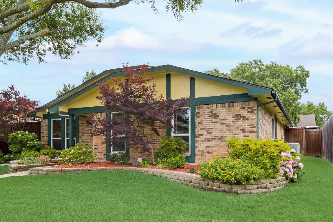 1417 Choctaw Drive Mesquite TX 75149