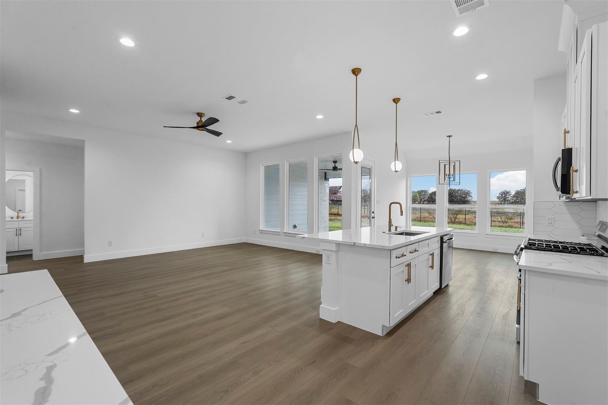 1004 Saint Matthew Circle Royse City TX 75189