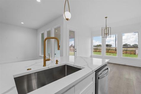 1004 Saint Matthew Circle Royse City TX 75189