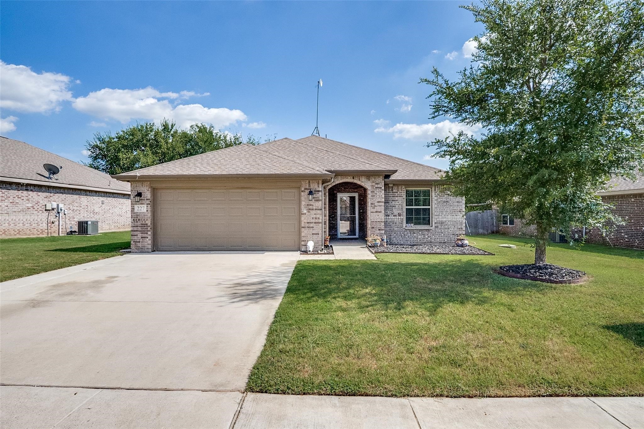 227 Walnut Bend Road Springtown TX 76082