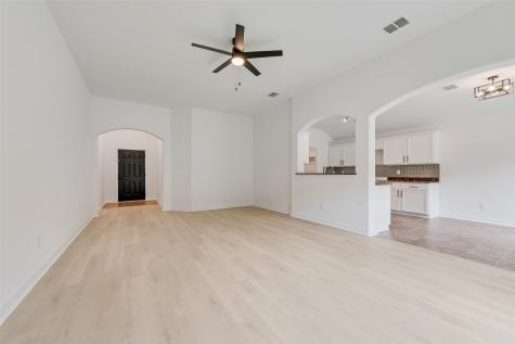 2718 Mossglen Drive Dallas TX 75227
