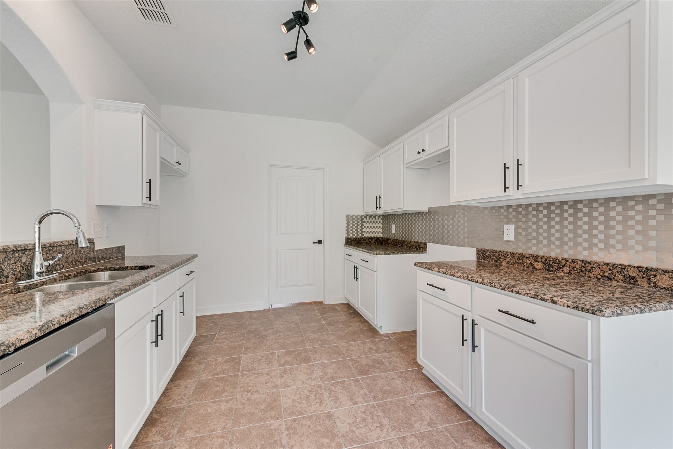 2718 Mossglen Drive Dallas TX 75227