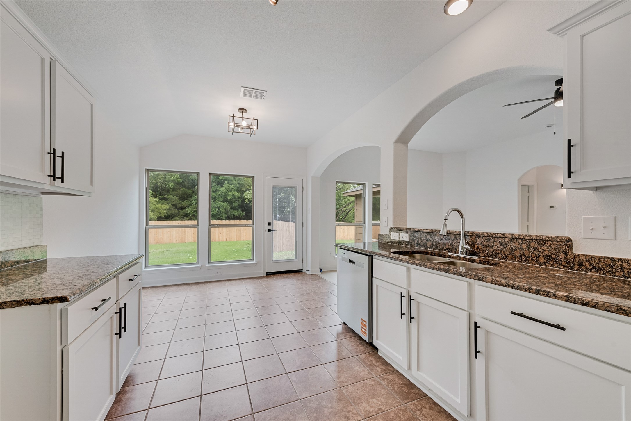2718 Mossglen Drive Dallas TX 75227