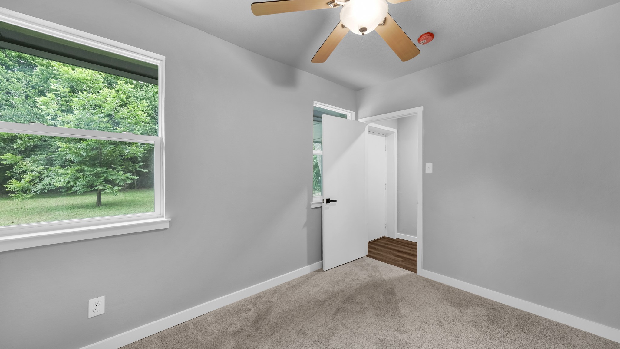 307 S Walnut Street Weatherford TX 76086
