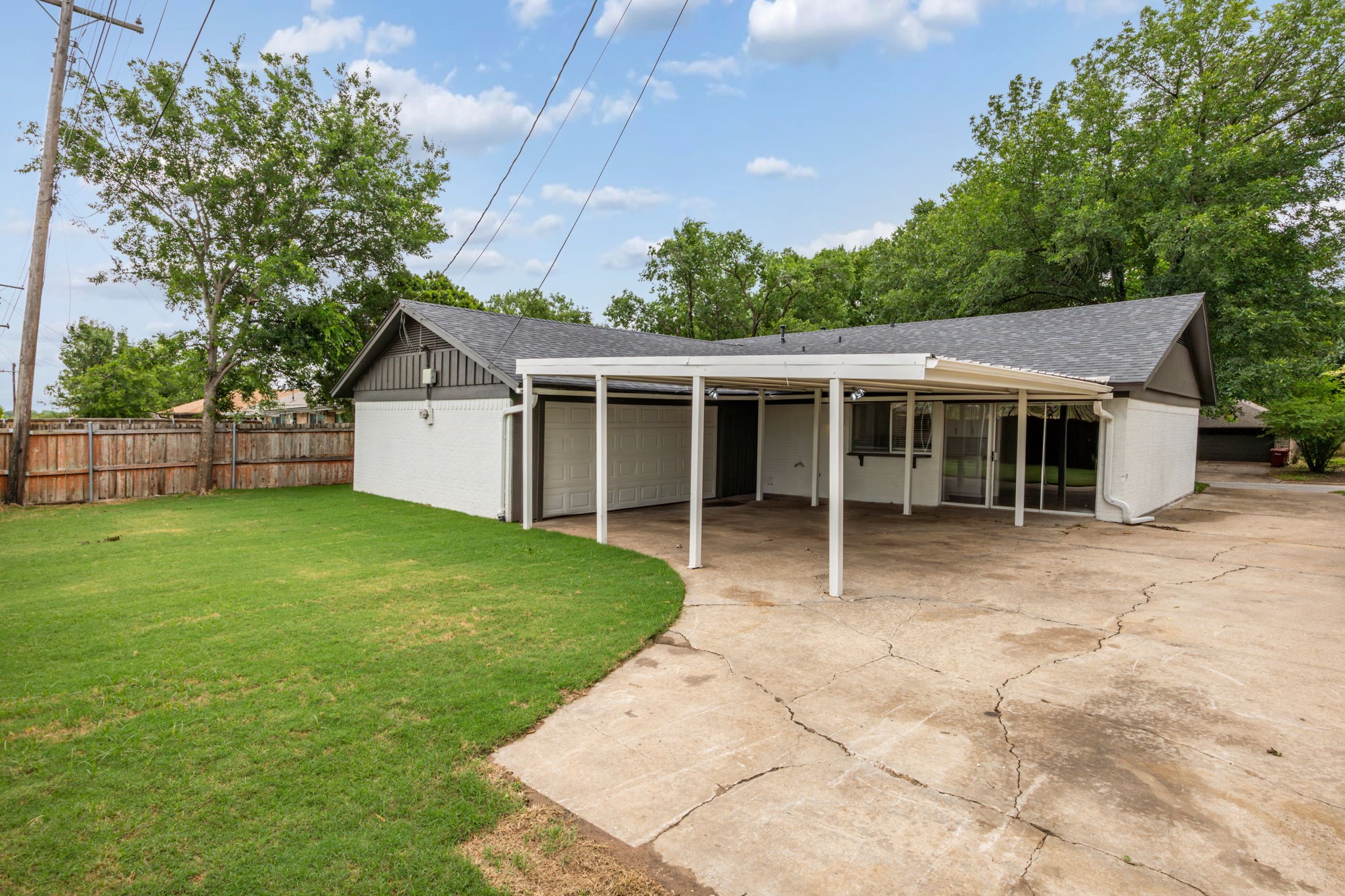 417 Oxford Drive Sherman TX 75092