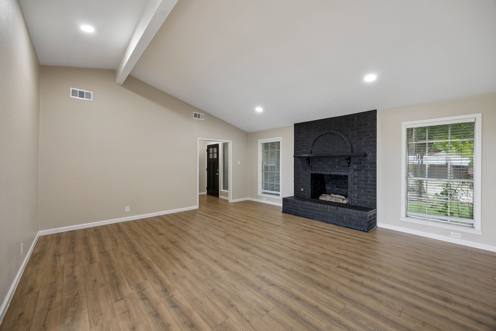 417 Oxford Drive Sherman TX 75092
