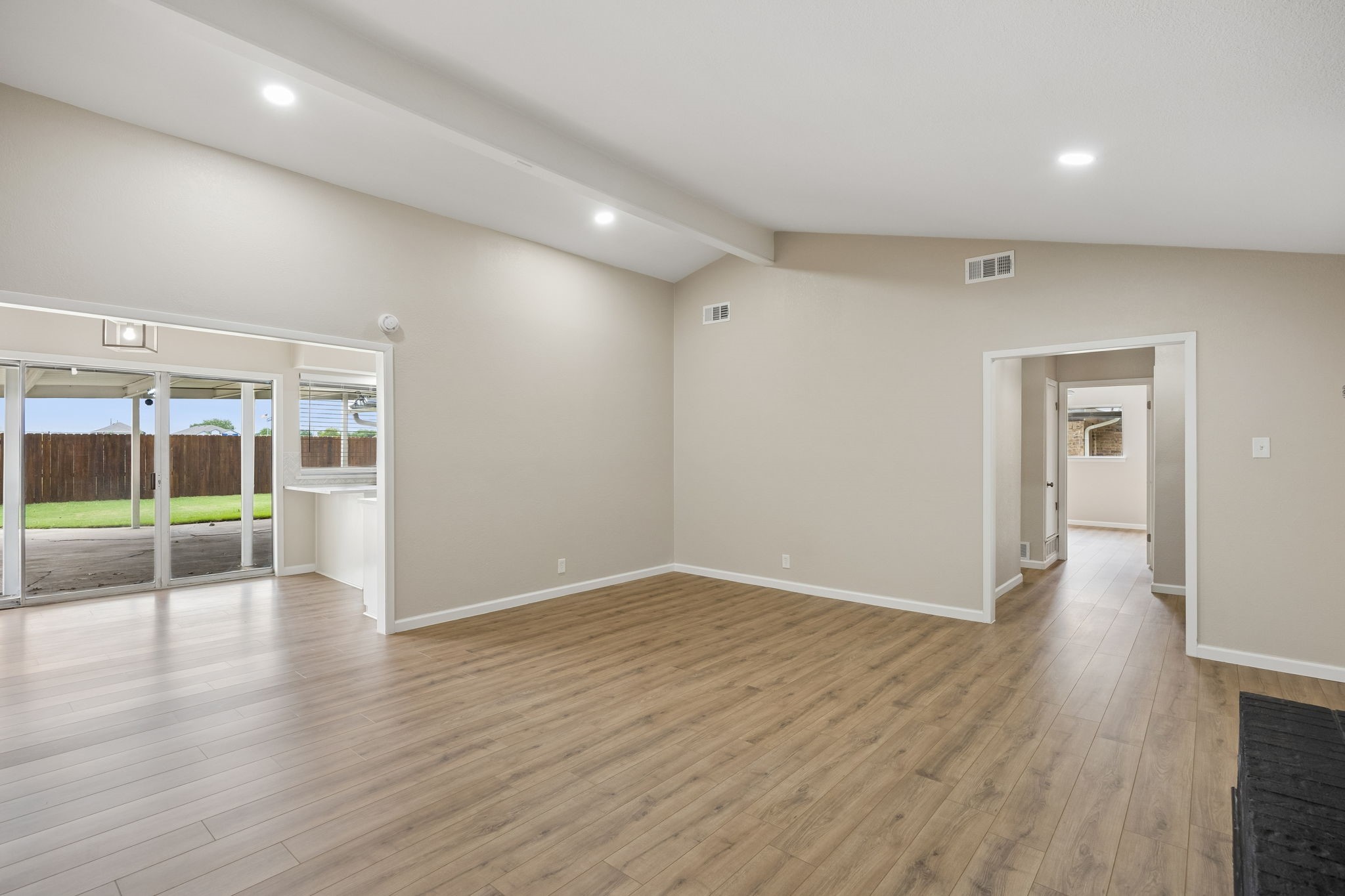 417 Oxford Drive Sherman TX 75092