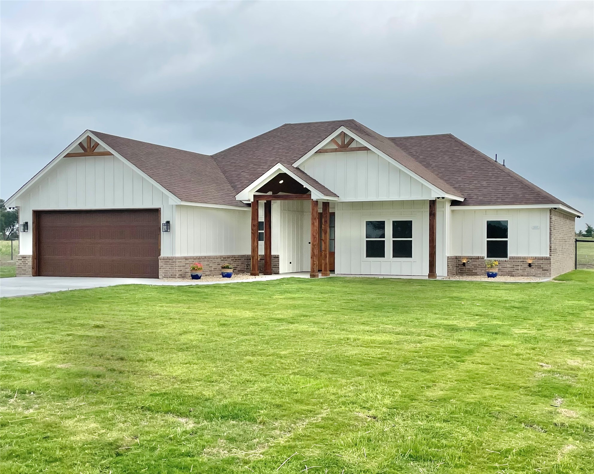 1017 Sabrina Court Weatherford TX 76085