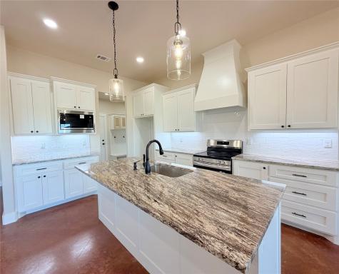 1017 Sabrina Court Weatherford TX 76085