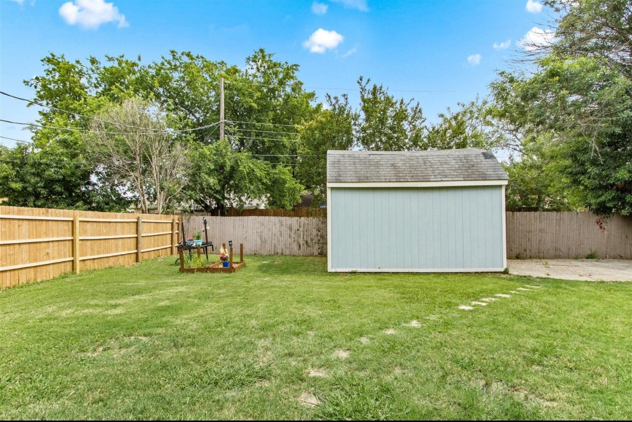 1008 Hillwood Drive Lewisville TX 75067