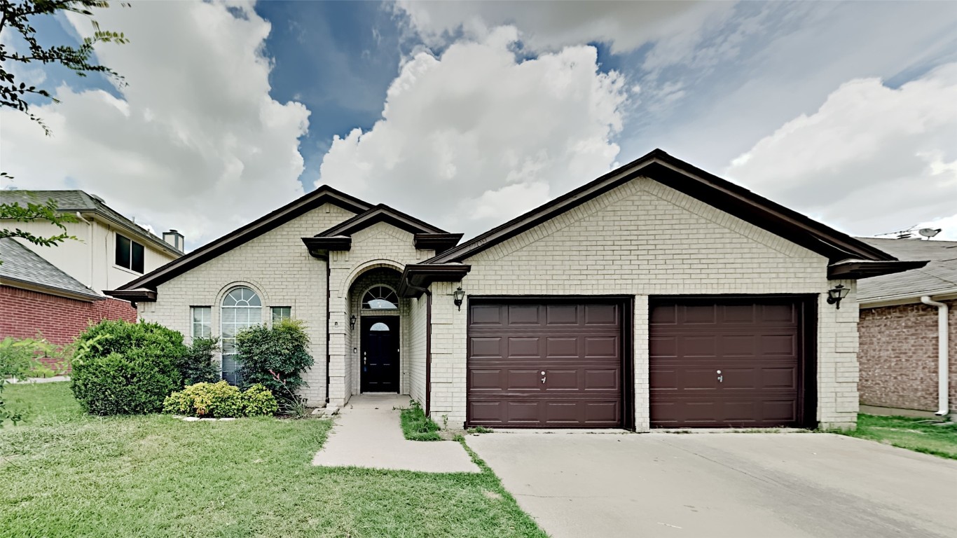 1709 Overland Street Fort Worth TX 76131