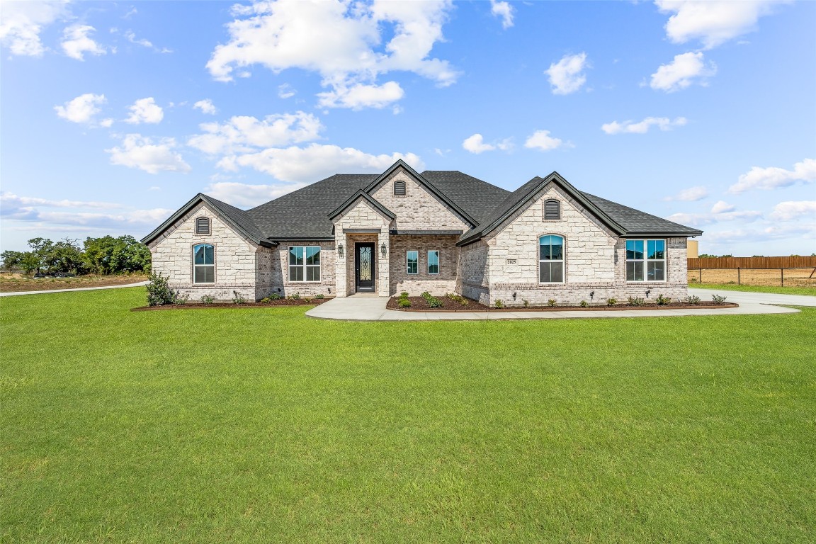 2025 Sunset Ridge Drive Weatherford TX 76087