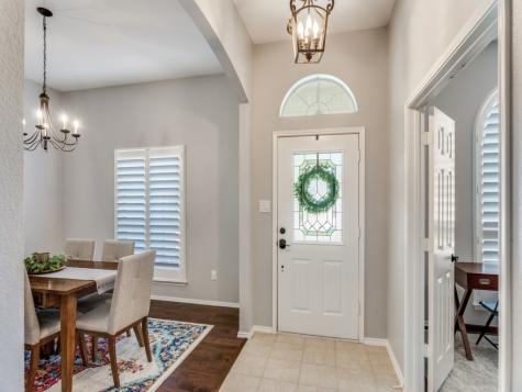10505 Stonehill Drive Benbrook TX 76126
