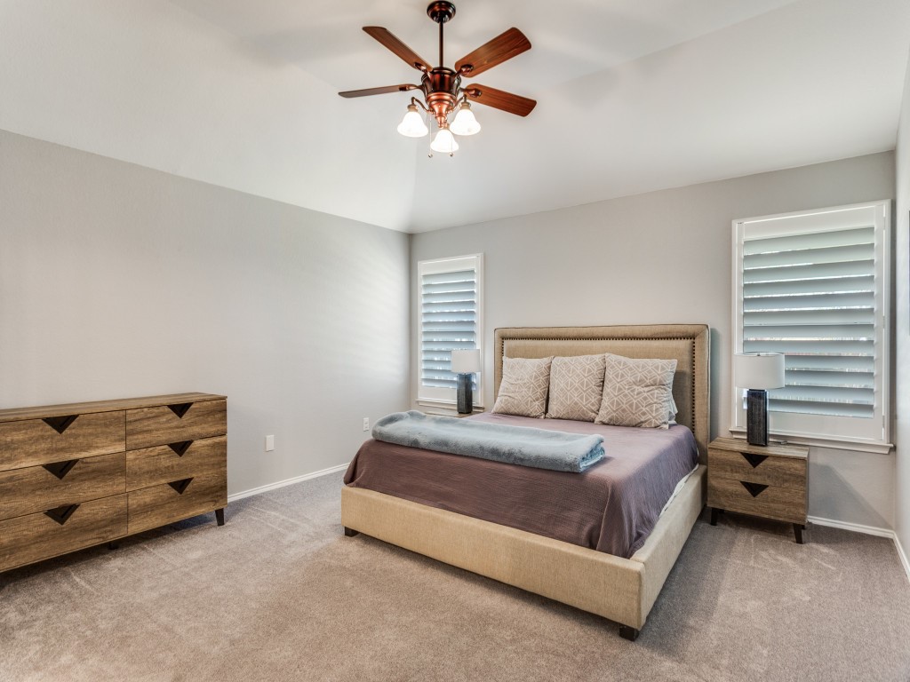 10505 Stonehill Drive Benbrook TX 76126