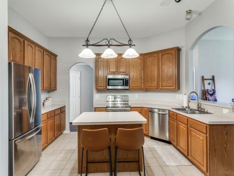 10505 Stonehill Drive Benbrook TX 76126