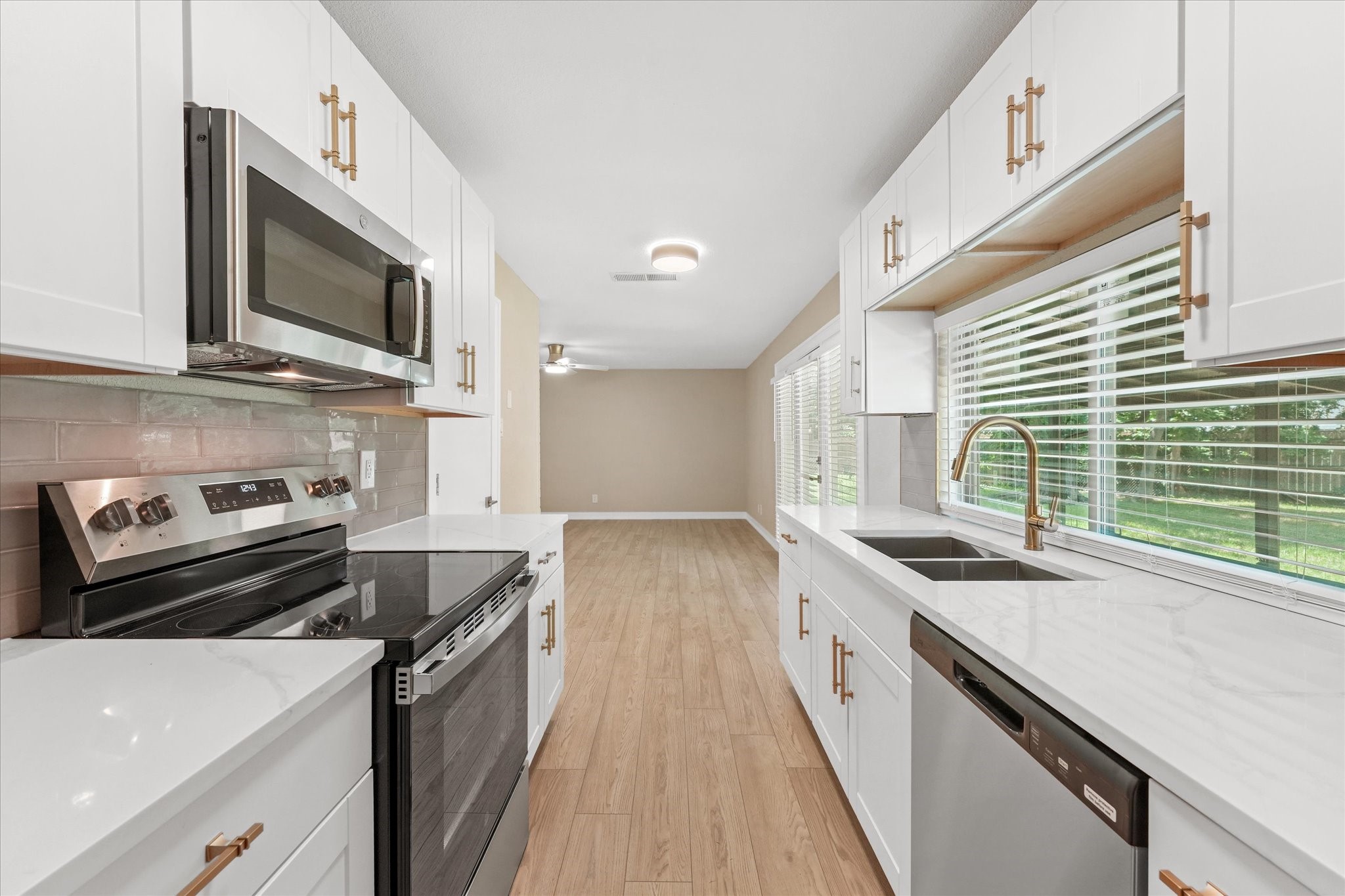 1222 Saturn Drive Cedar Hill TX 75104