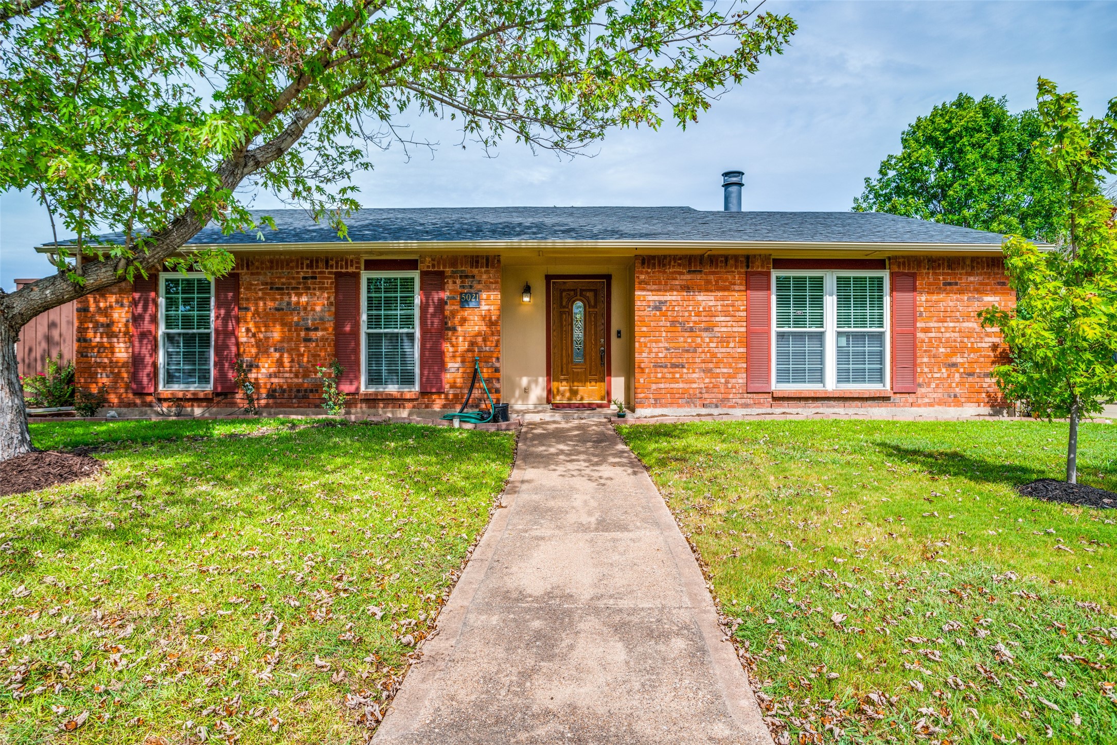 5021 Coffeyville Trail Grand Prairie TX 75052