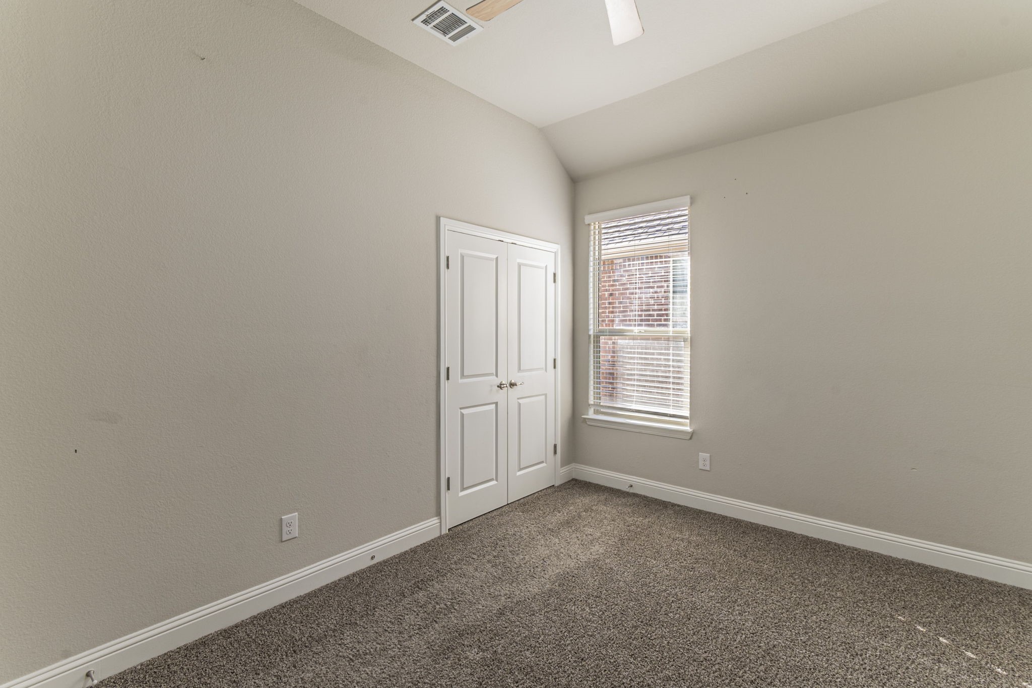 10638 Cherry Tree Way Grand Prairie TX 76065