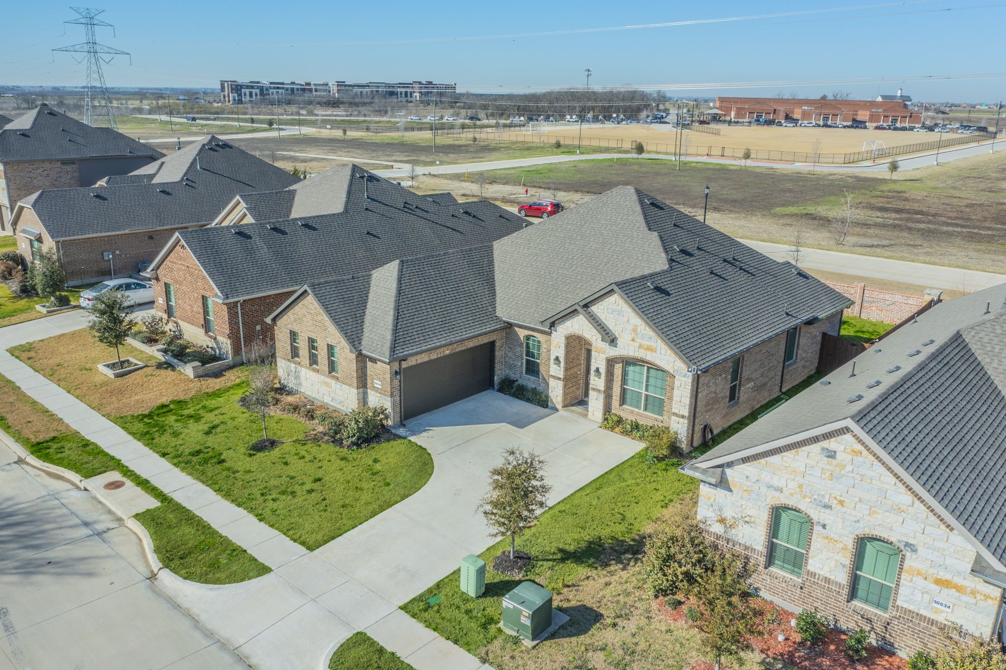 10638 Cherry Tree Way Grand Prairie TX 76065