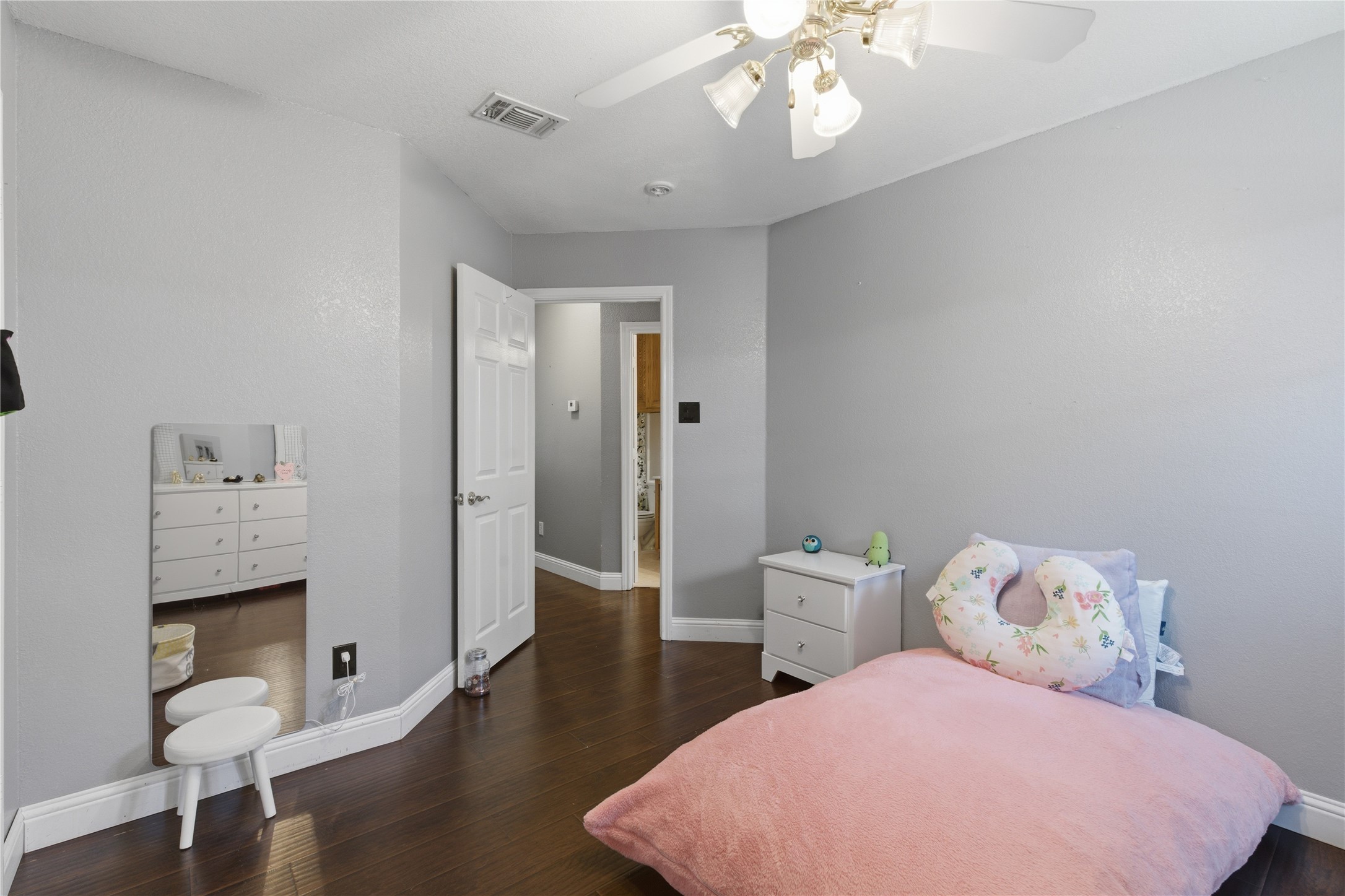 113 Forest Glen Drive Mansfield TX 76063
