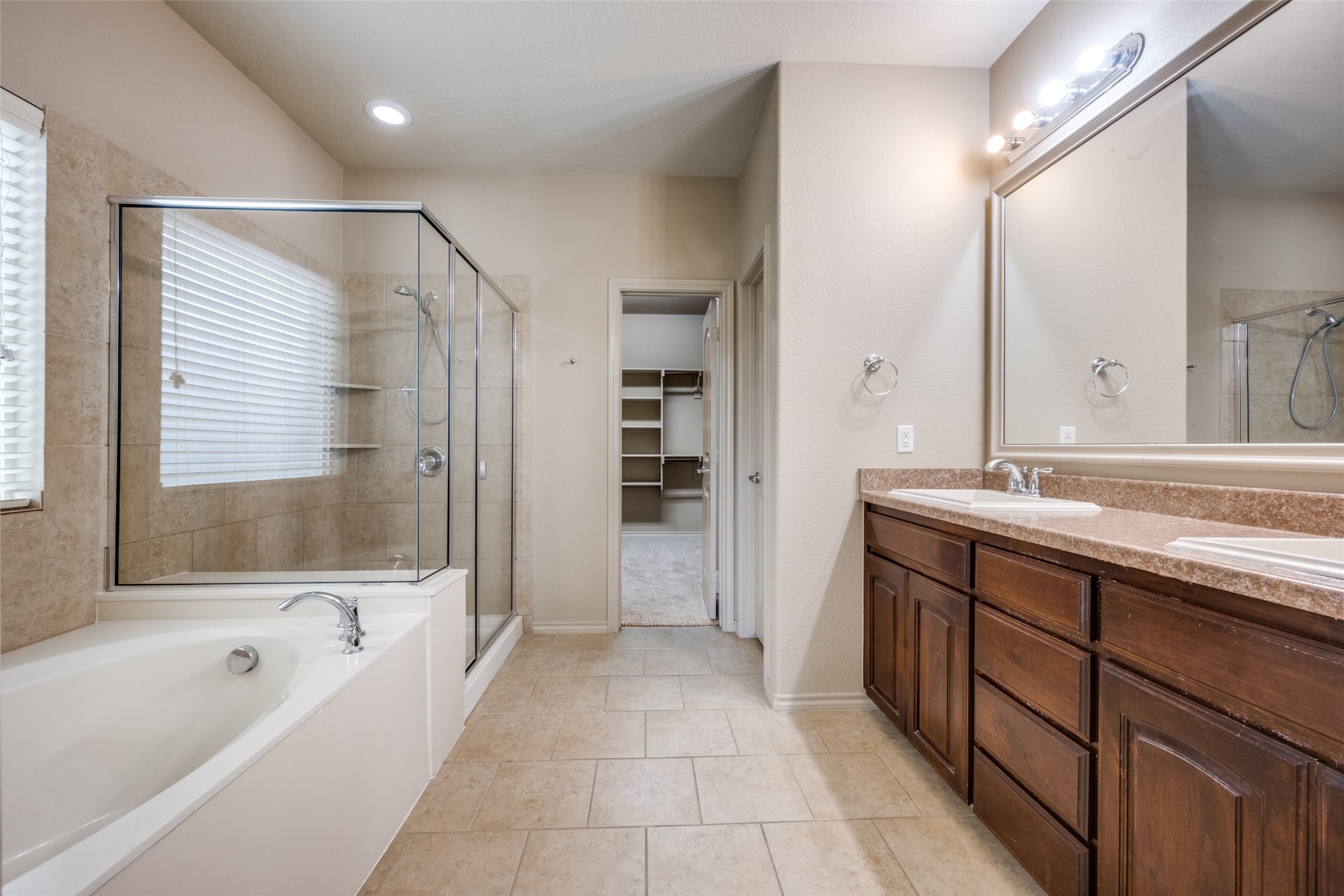 1104 Nora Lane Denton TX 76210