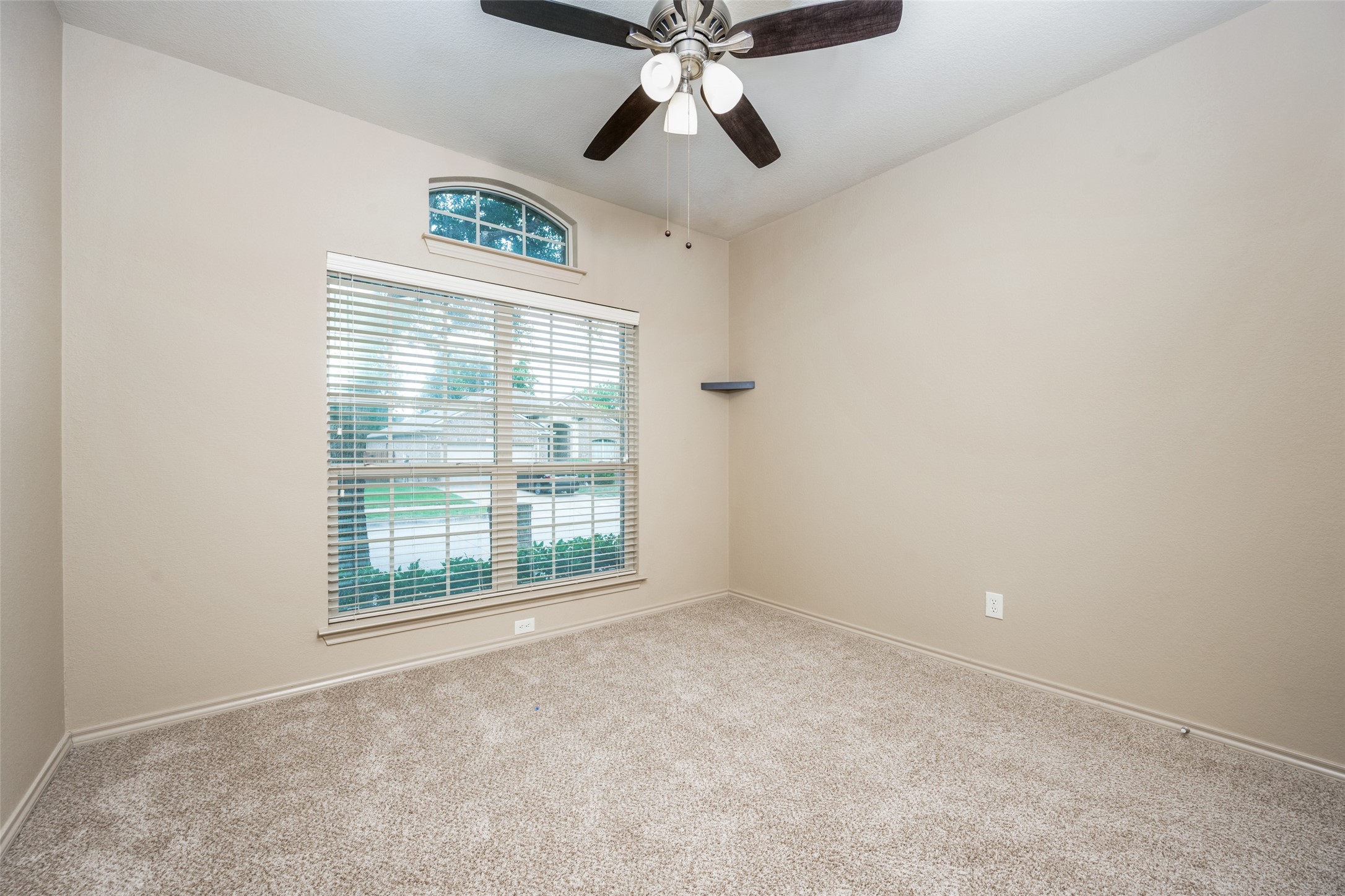 1104 Nora Lane Denton TX 76210