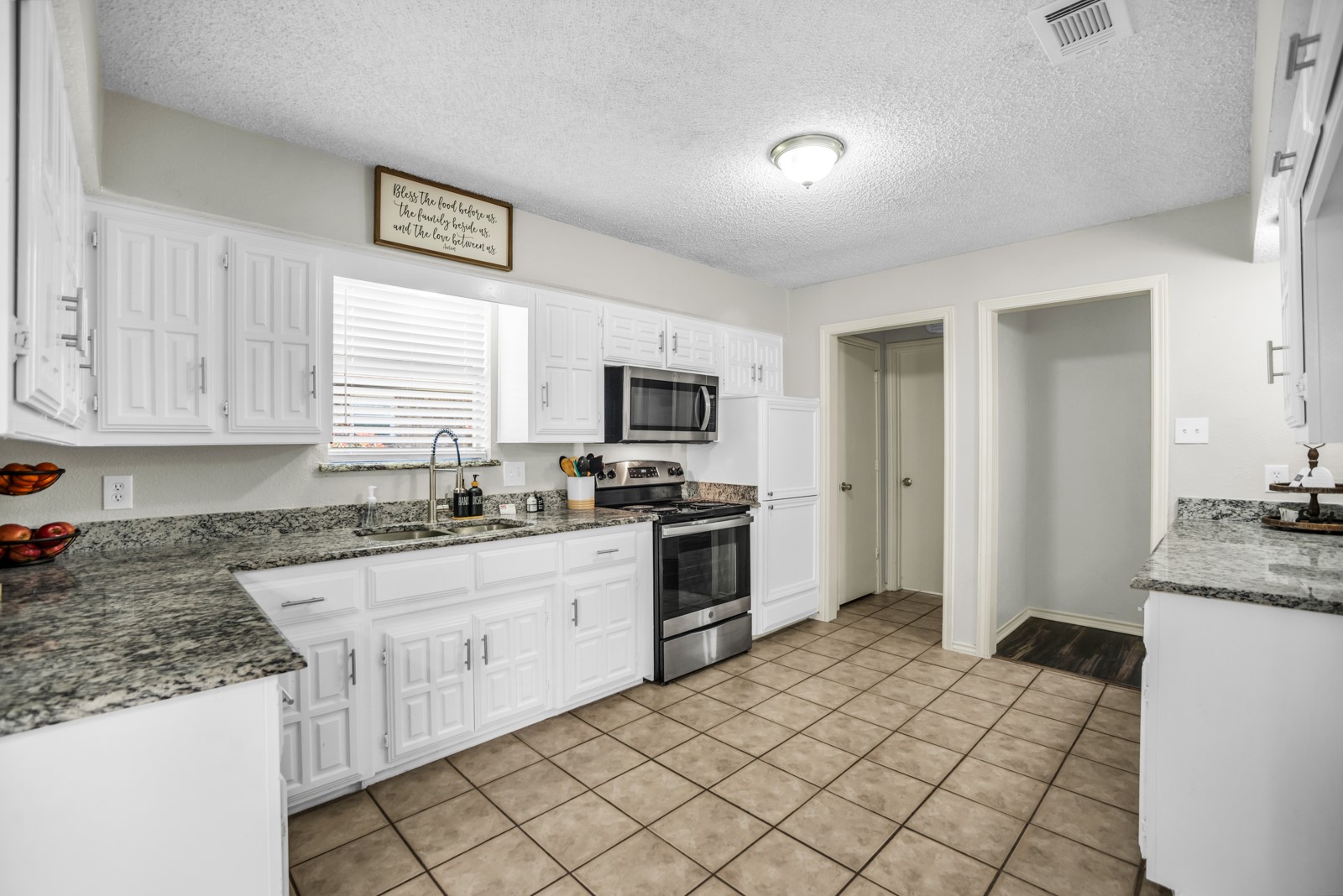 5902 Fawn Valley Lane Rowlett TX 75089