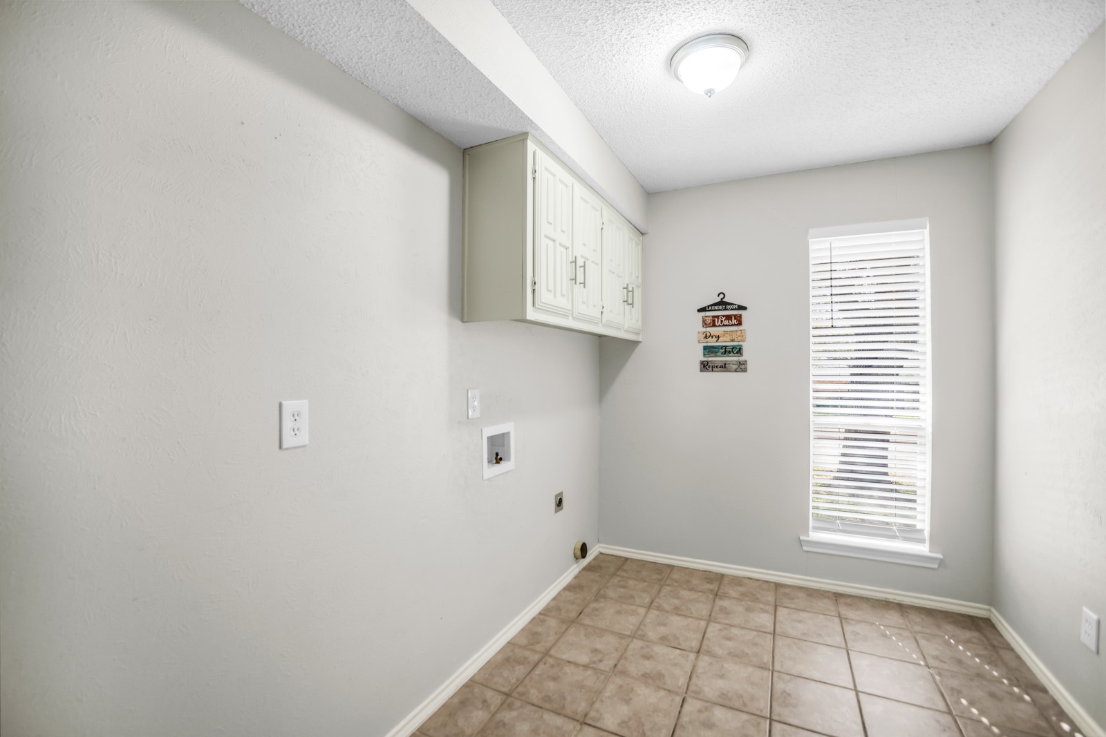 5902 Fawn Valley Lane Rowlett TX 75089