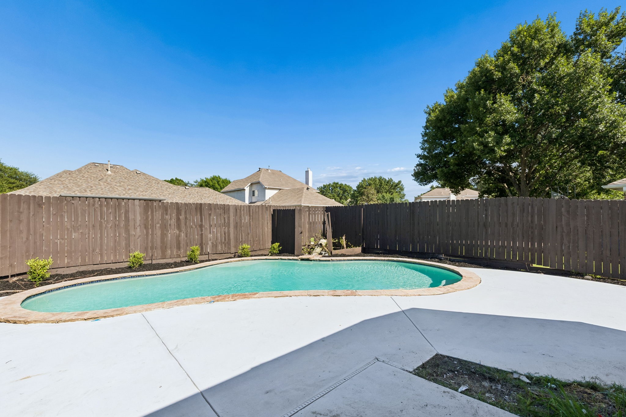 305 Droinwich Circle Allen TX 75002
