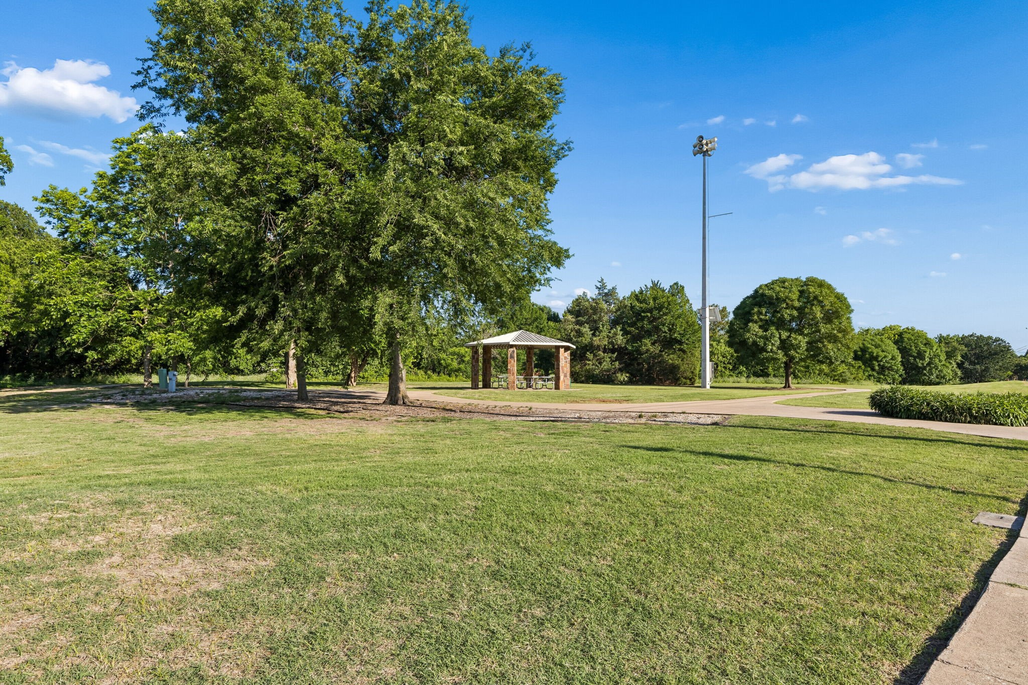 305 Droinwich Circle Allen TX 75002