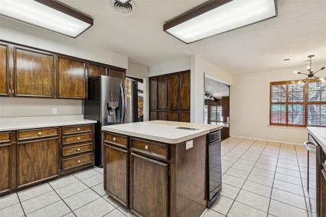 1717 Live Oak Drive Irving TX 75061