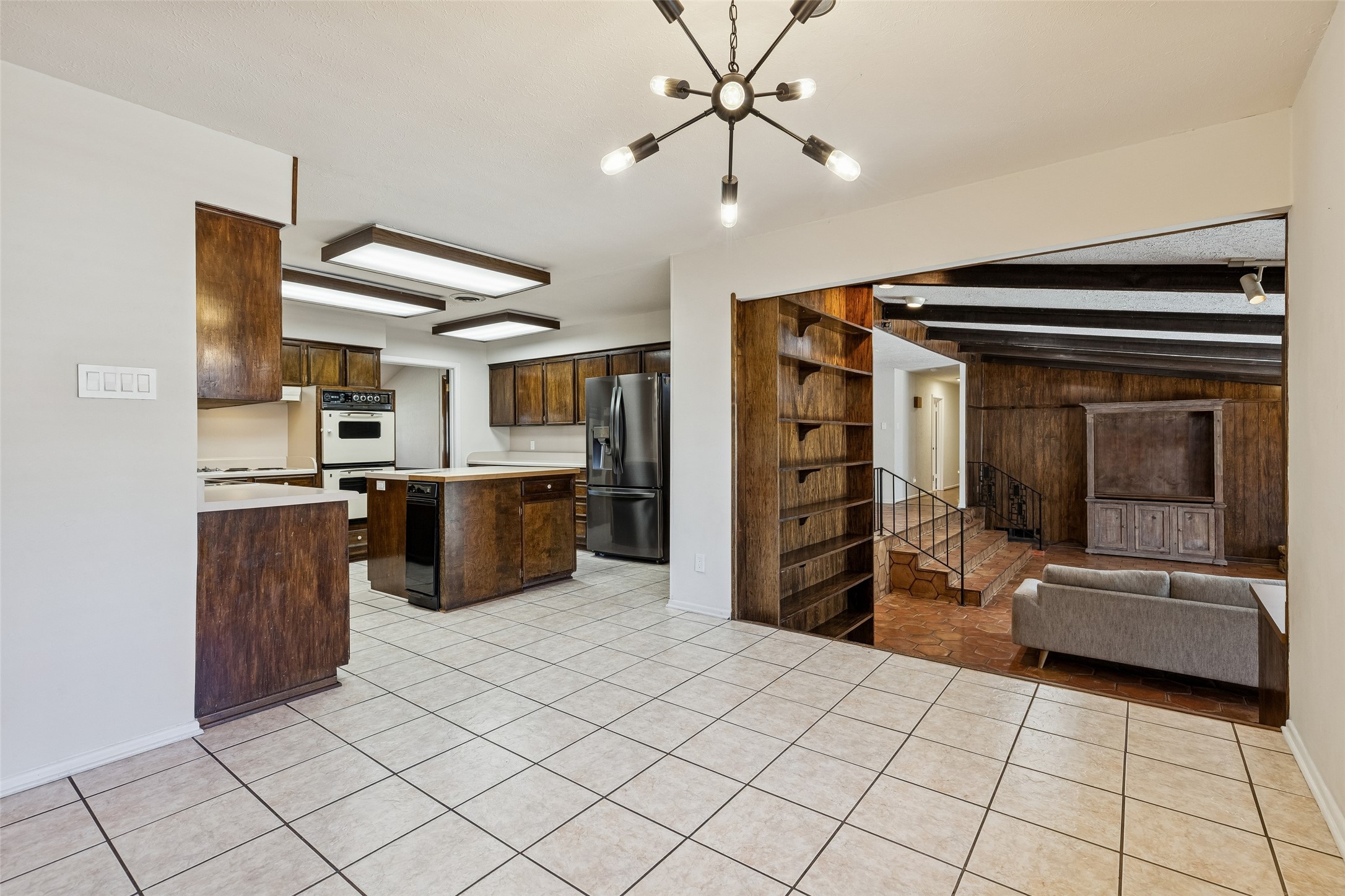 1717 Live Oak Drive Irving TX 75061