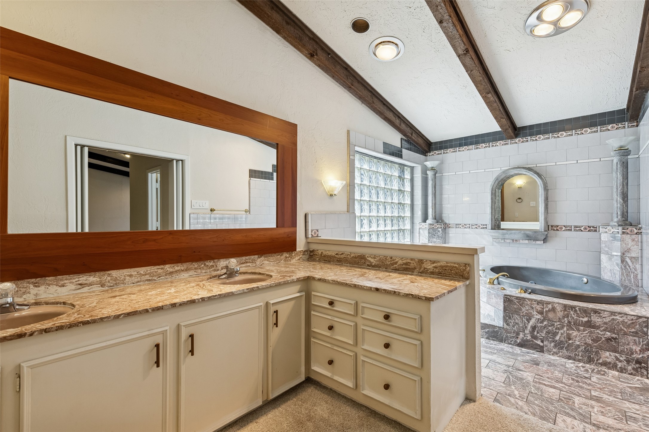 1717 Live Oak Drive Irving TX 75061