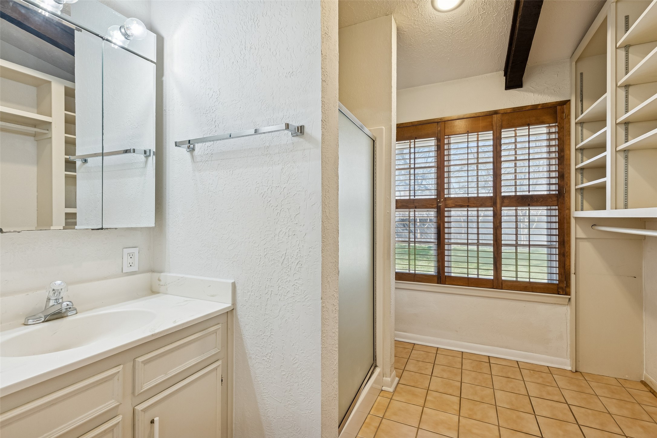 1717 Live Oak Drive Irving TX 75061